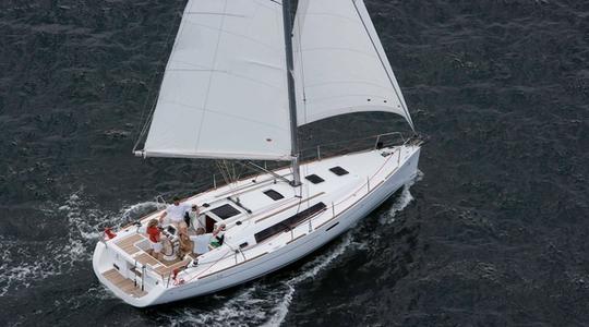 2014 Beneteau Oceanis 34.1