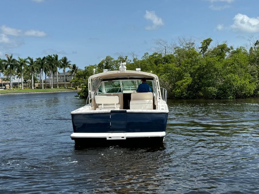 2003 Tiara Yachts 2900 Coronet