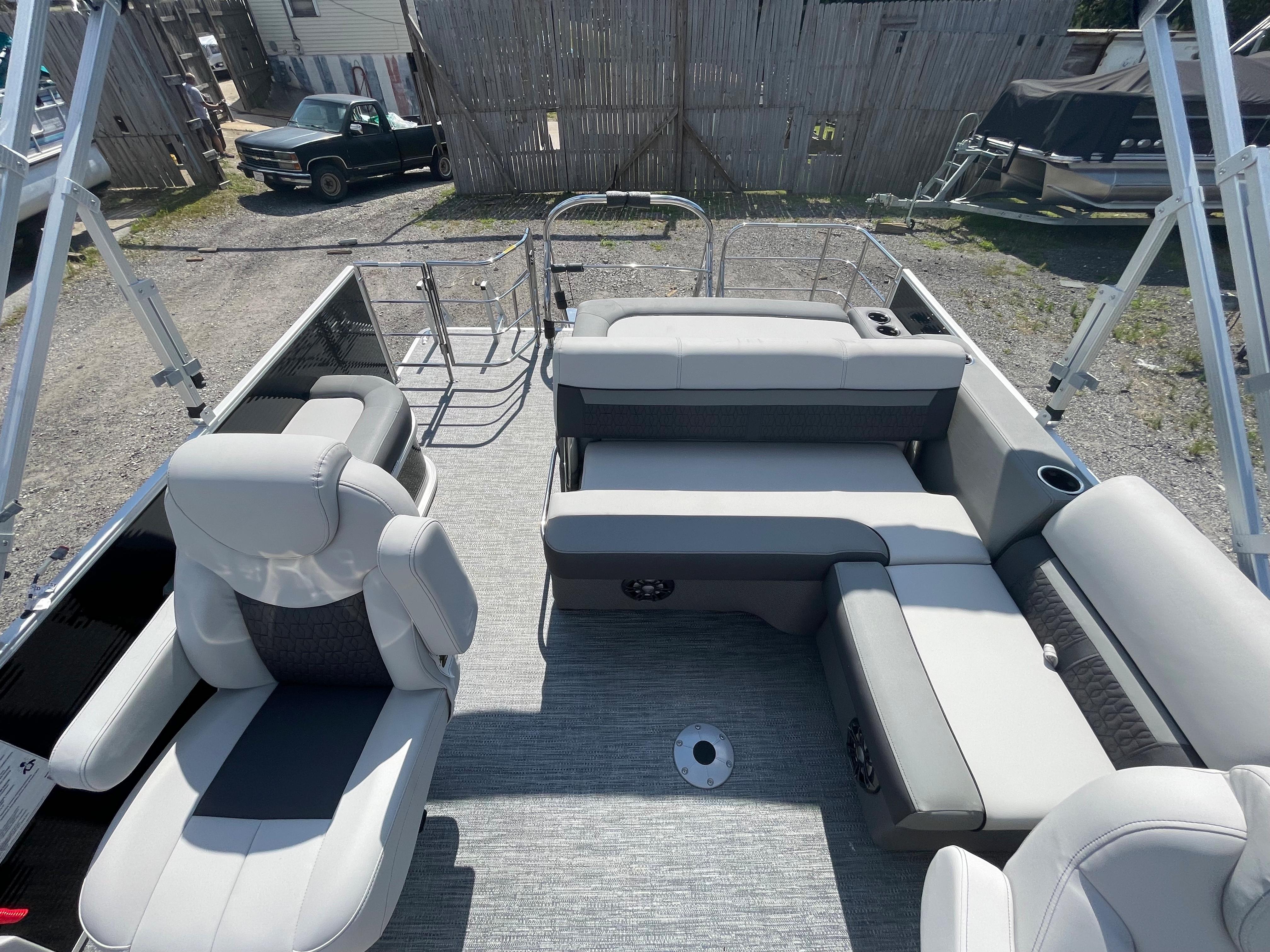 2021 Godfrey Pontoon Boats SW 2286 SFL GTP 27 in.