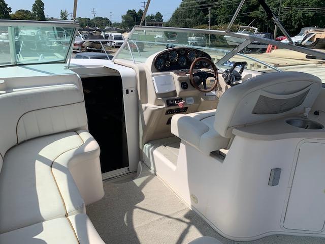 2003 Rinker 310 Fiesta Vee