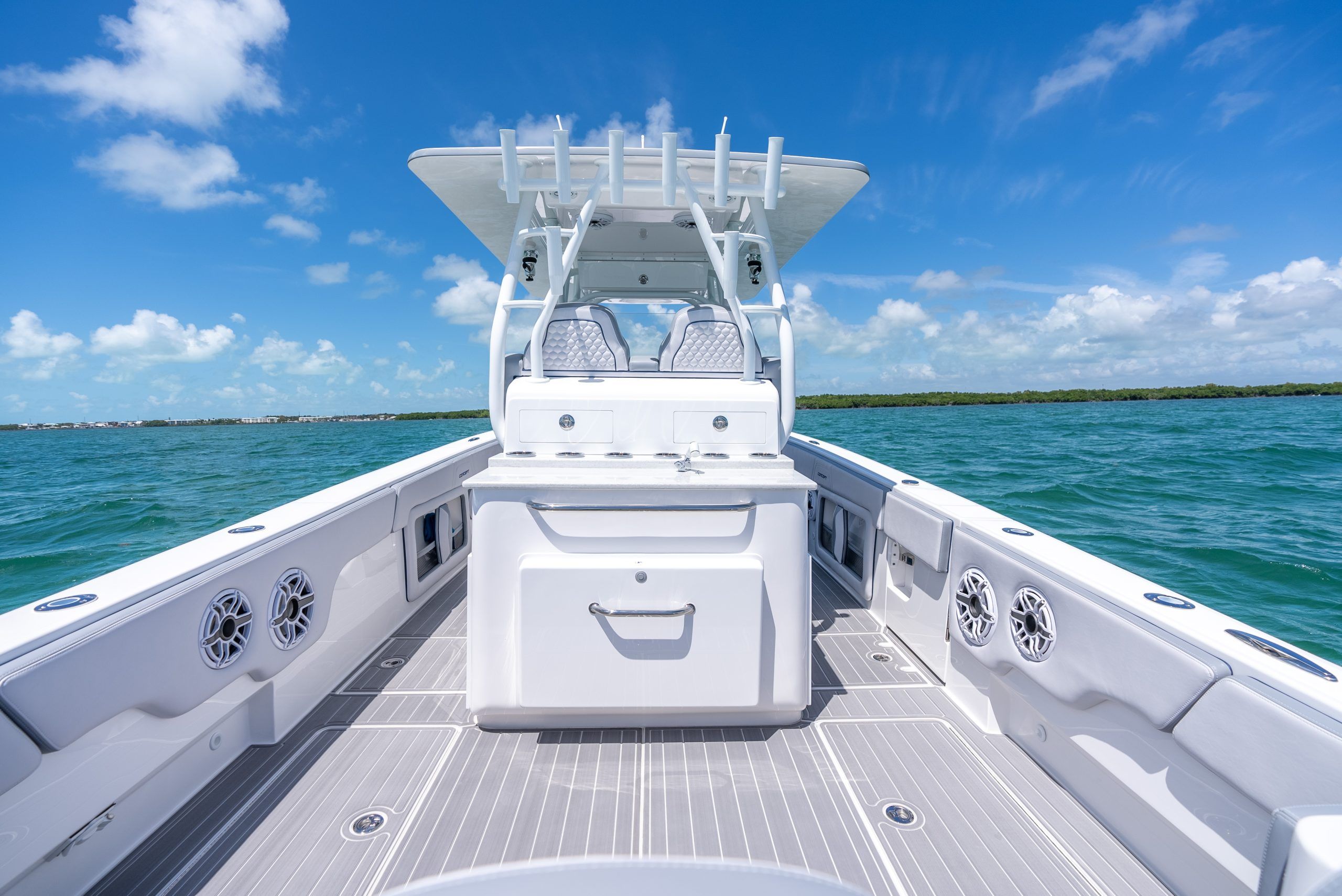 Concept 3900 Open Deck centre console, photo 6