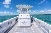 Concept 3900 Open Deck centre console, photo 6