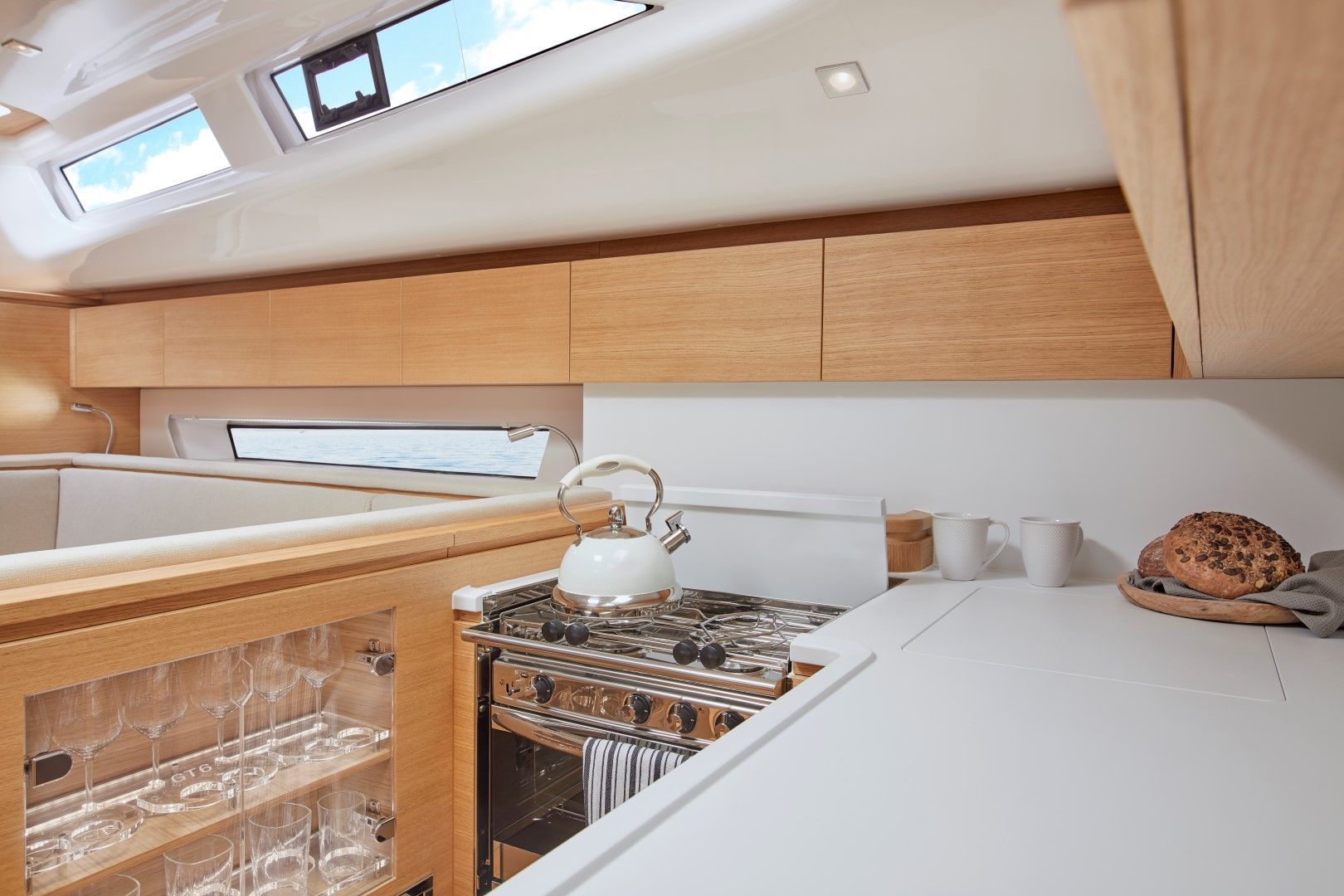 2021 Elan Yachts GT6