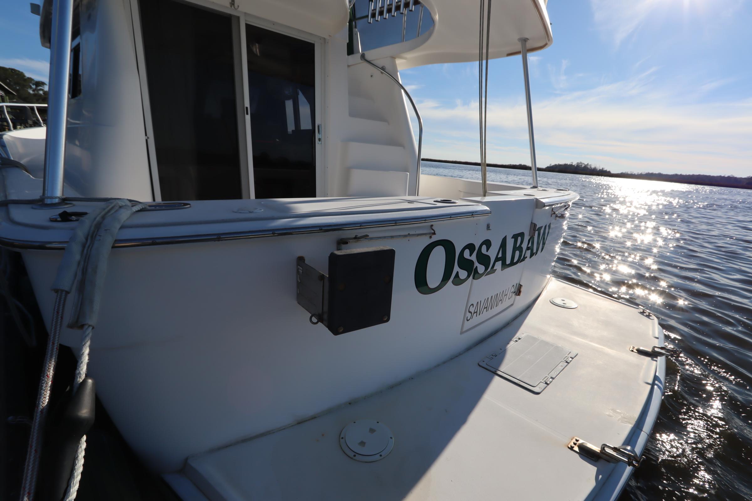 2003 Marlow Pilot 390 Trawler