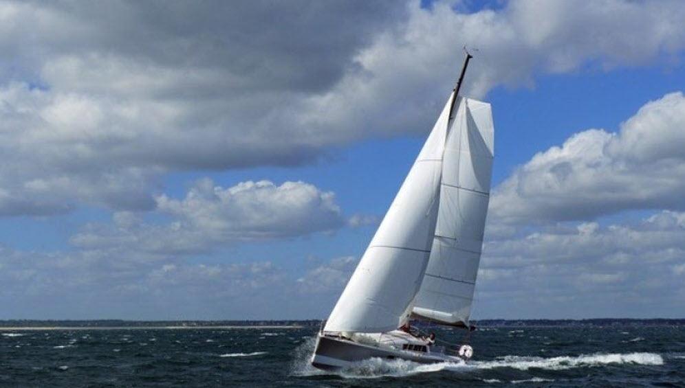 2013 Pogo Structure Pogo 30 Swing keel