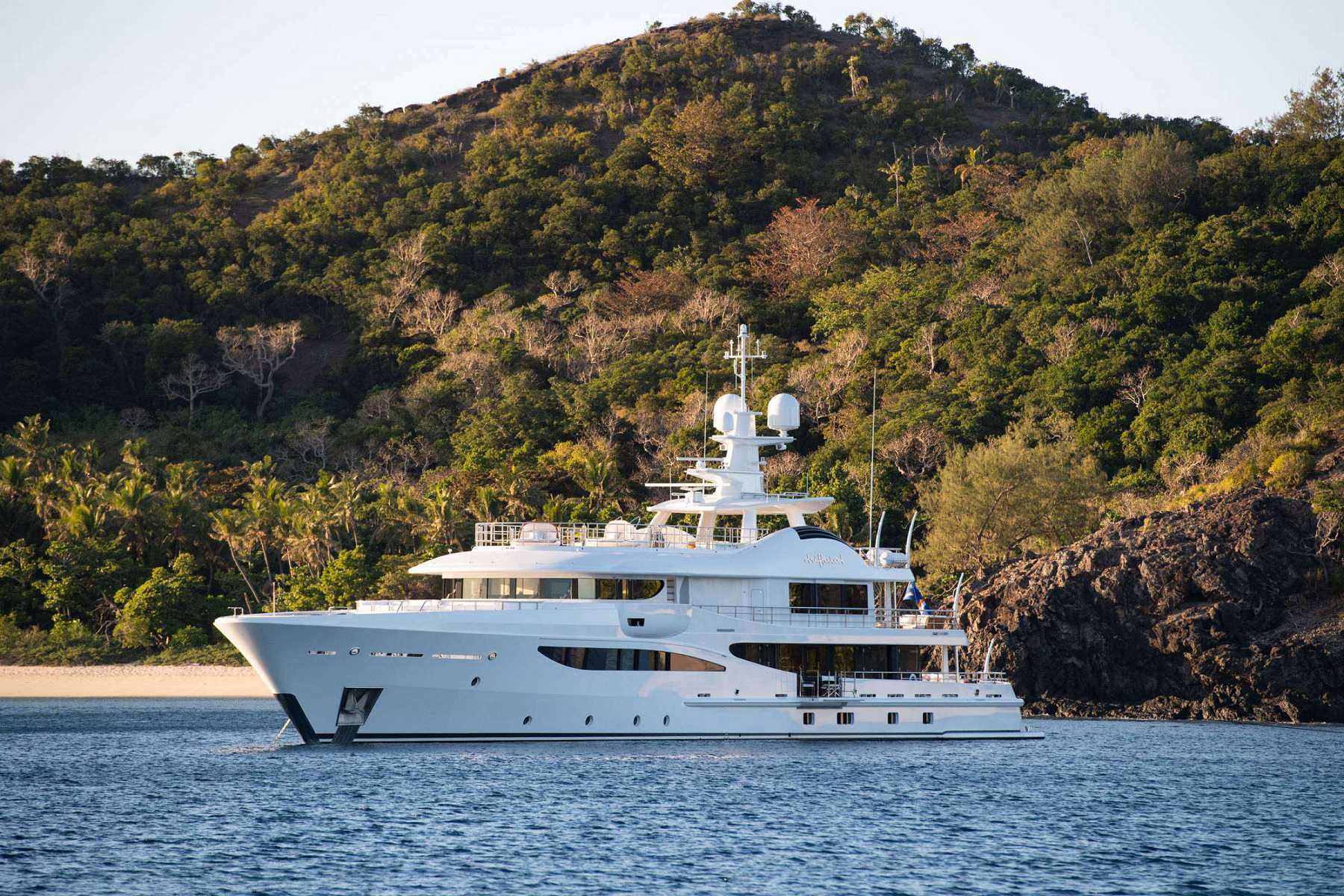 2017 Amels Driftwood