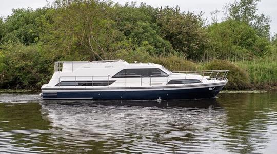 2020 Broom Boats Explorer