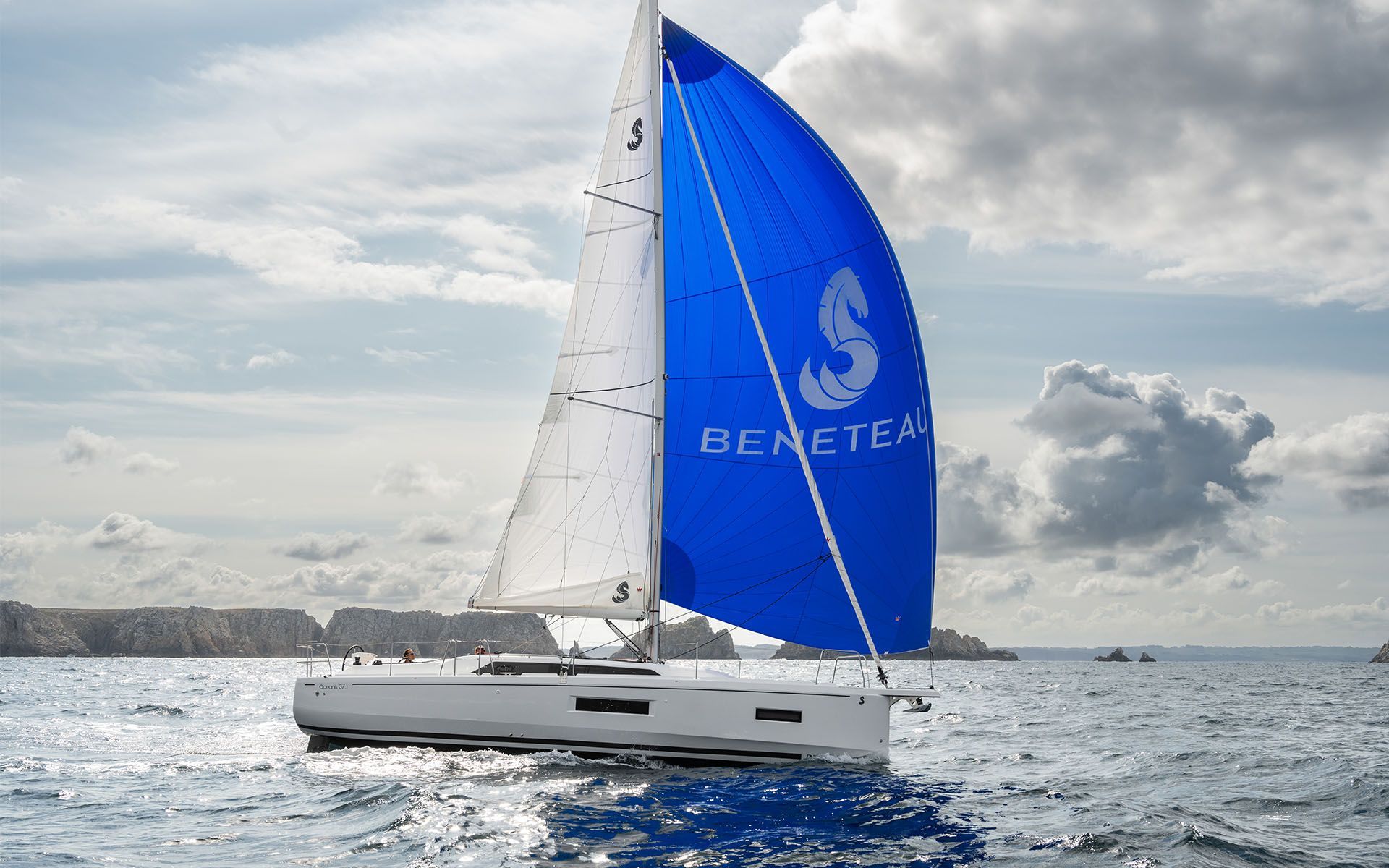 2023 Beneteau Oceanis 37.1