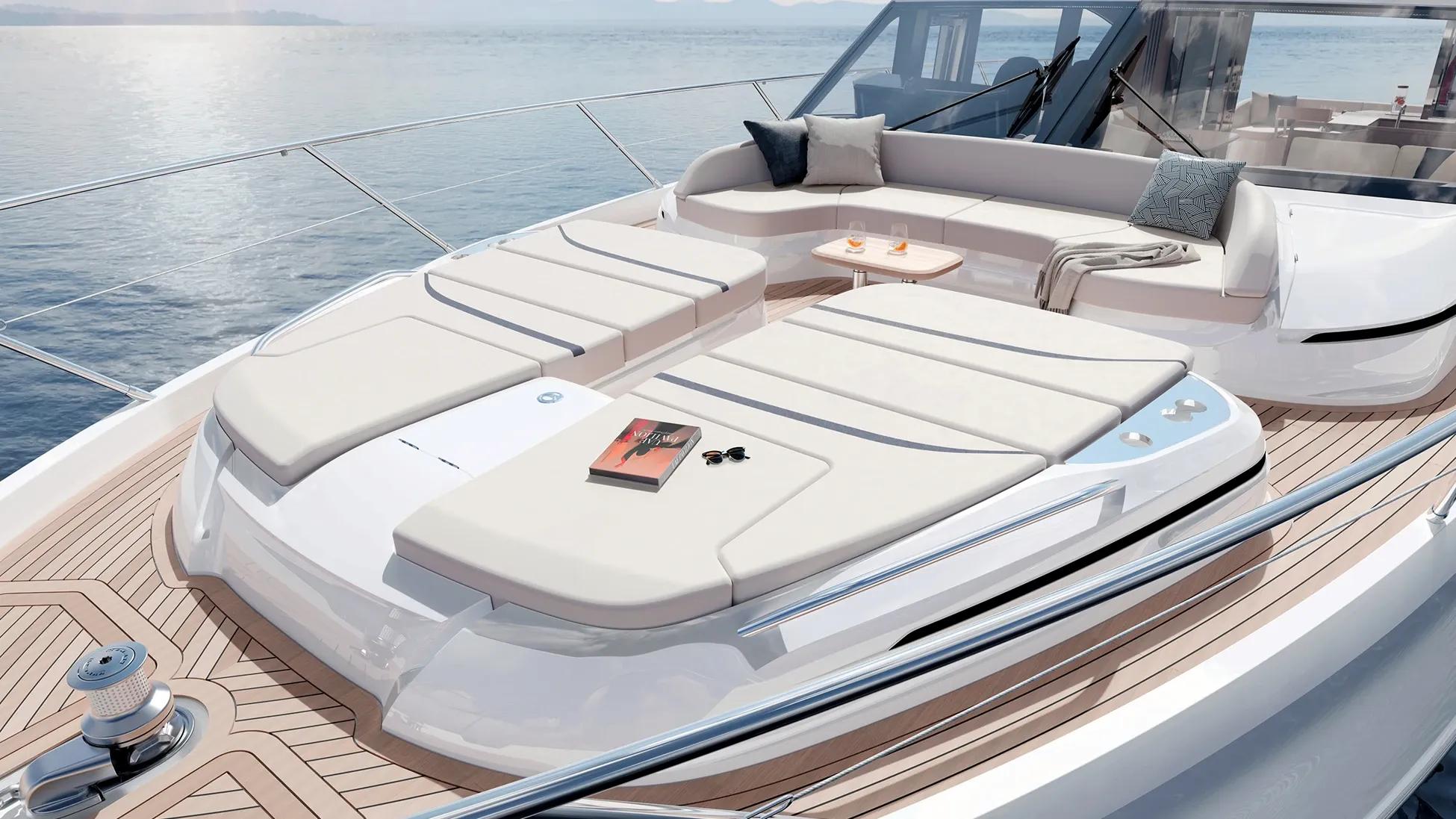 2018 Princess Yachts S65
