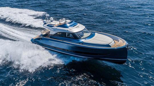2020 Solaris Power 48 Flybridge