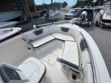 2021 Robalo 230 Center Console