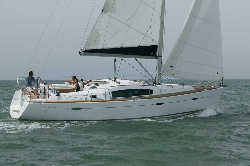 2014 Beneteau Oceanis 40