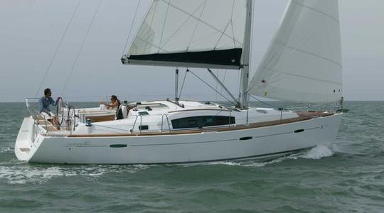 2014 Beneteau Oceanis 40