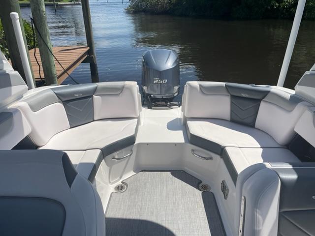 2018 Chaparral Boats 250 Suncoast