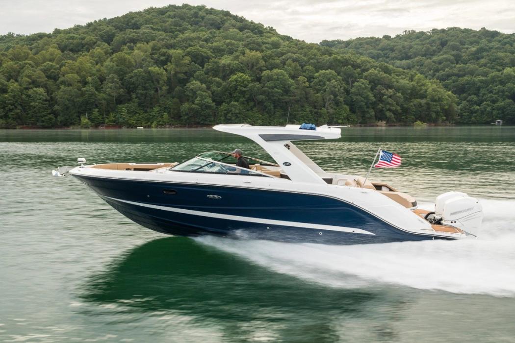 2023 Sea Ray SLX 310 Outboard