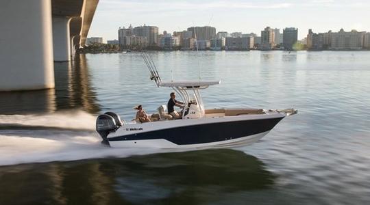 2021 Wellcraft 242 Fisherman