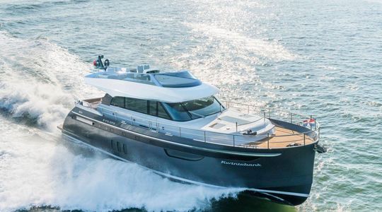 2020 Steeler 61S Flybridge Performance