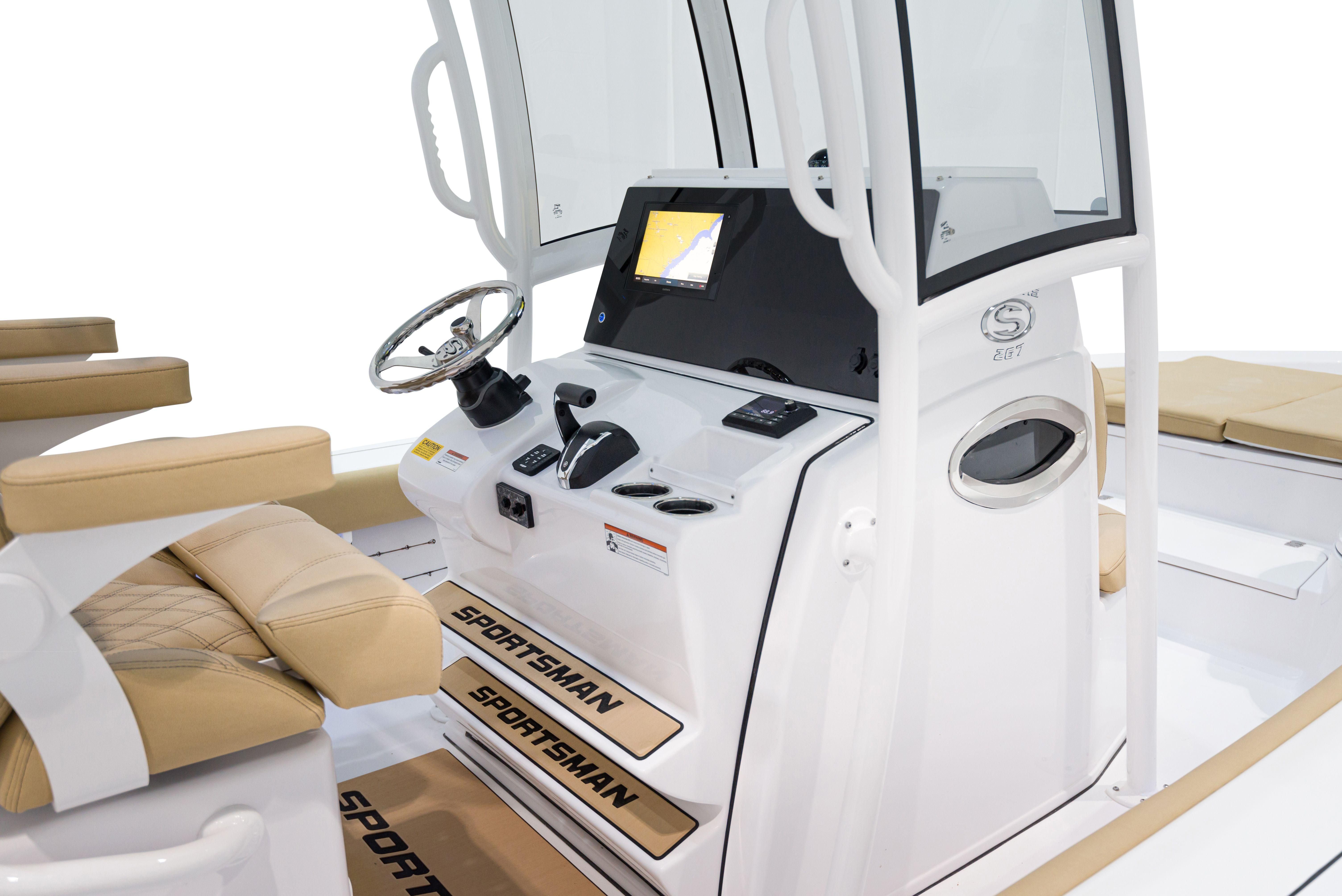 2022 Sportsman Masters 267 Bay Boat