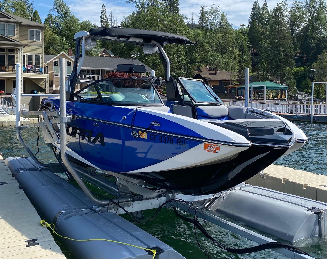 2018 Supra Boats SL