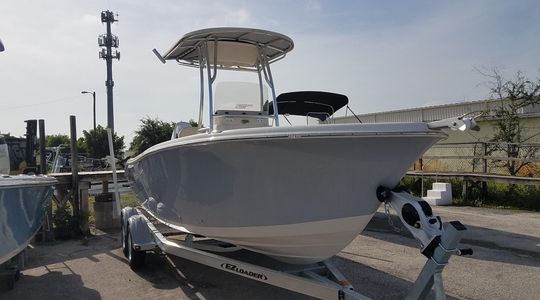 2022 Sea Chaser 22HFC