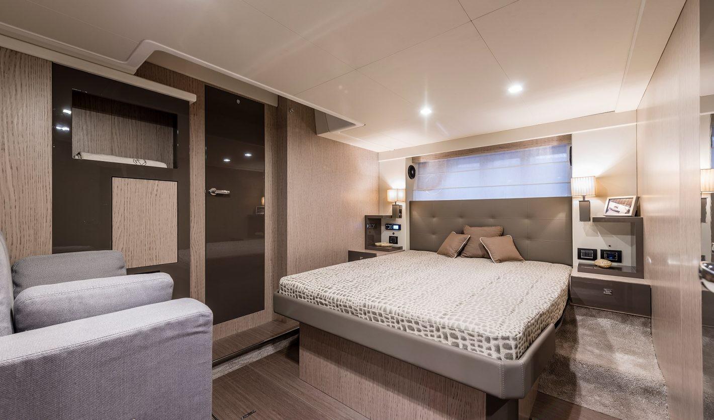 2020 Cranchi Yachts E56F Evoluzione