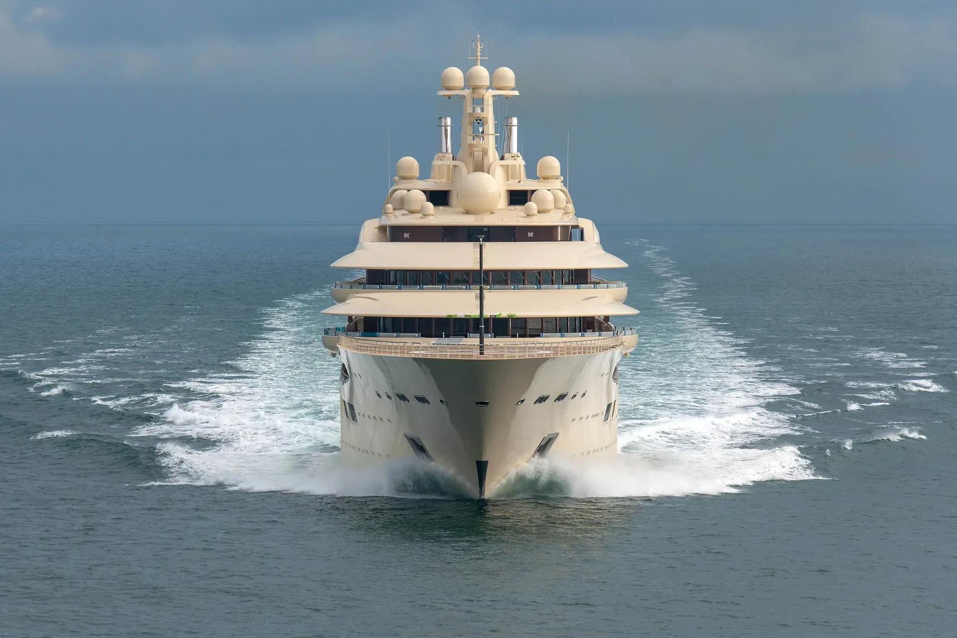 2016 Lurssen Yachts Dilbar