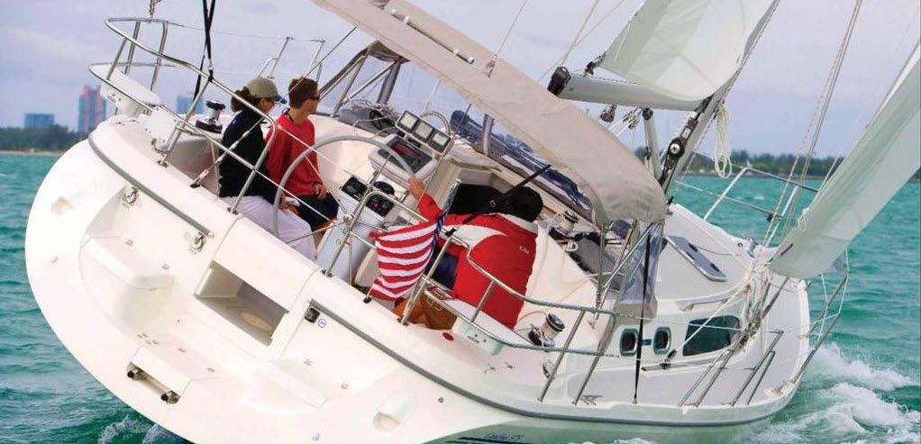 2008 Catalina Yachts Catalina 375 - Fin Keel