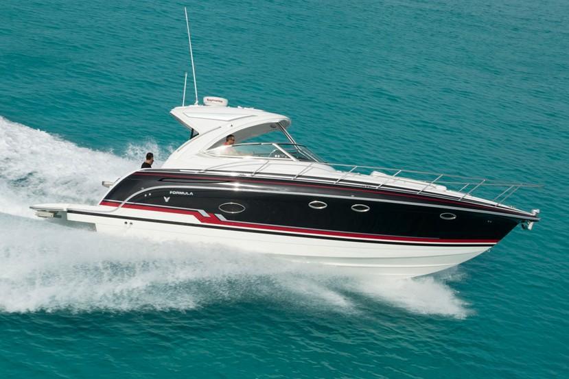 2022 Formula Boats 37 Performance Cruiser