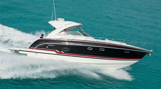 2022 Formula Boats 37 Performance Cruiser