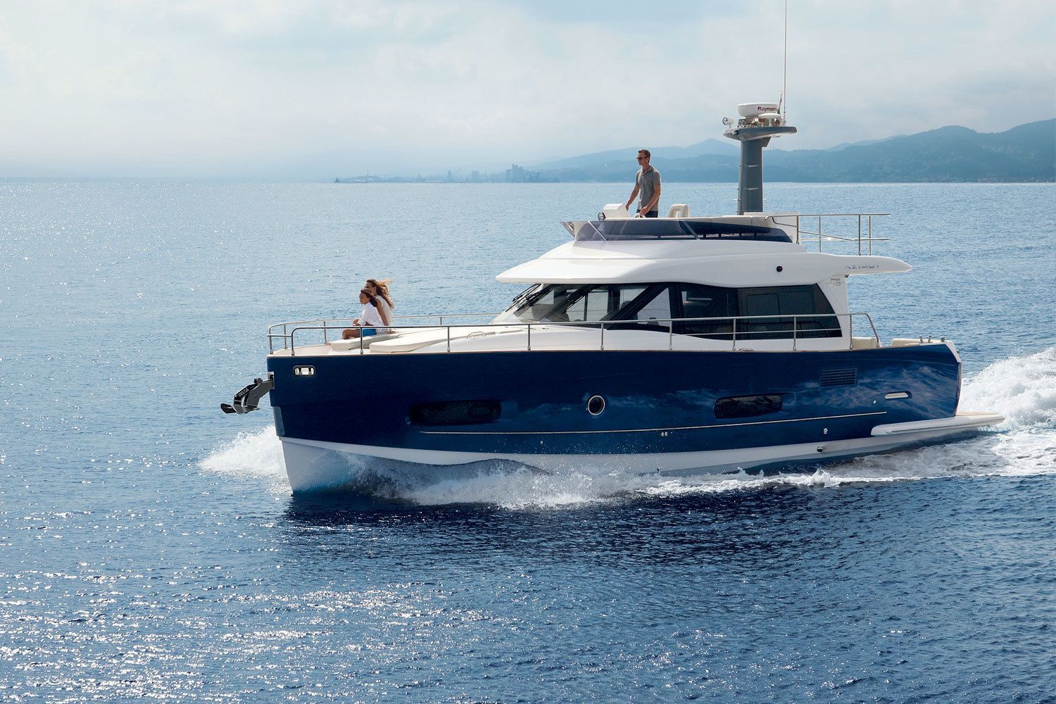 2013 Azimut Yachts Magellano 43