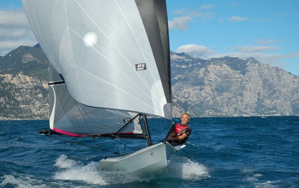 2010 RS Sailing RS 100