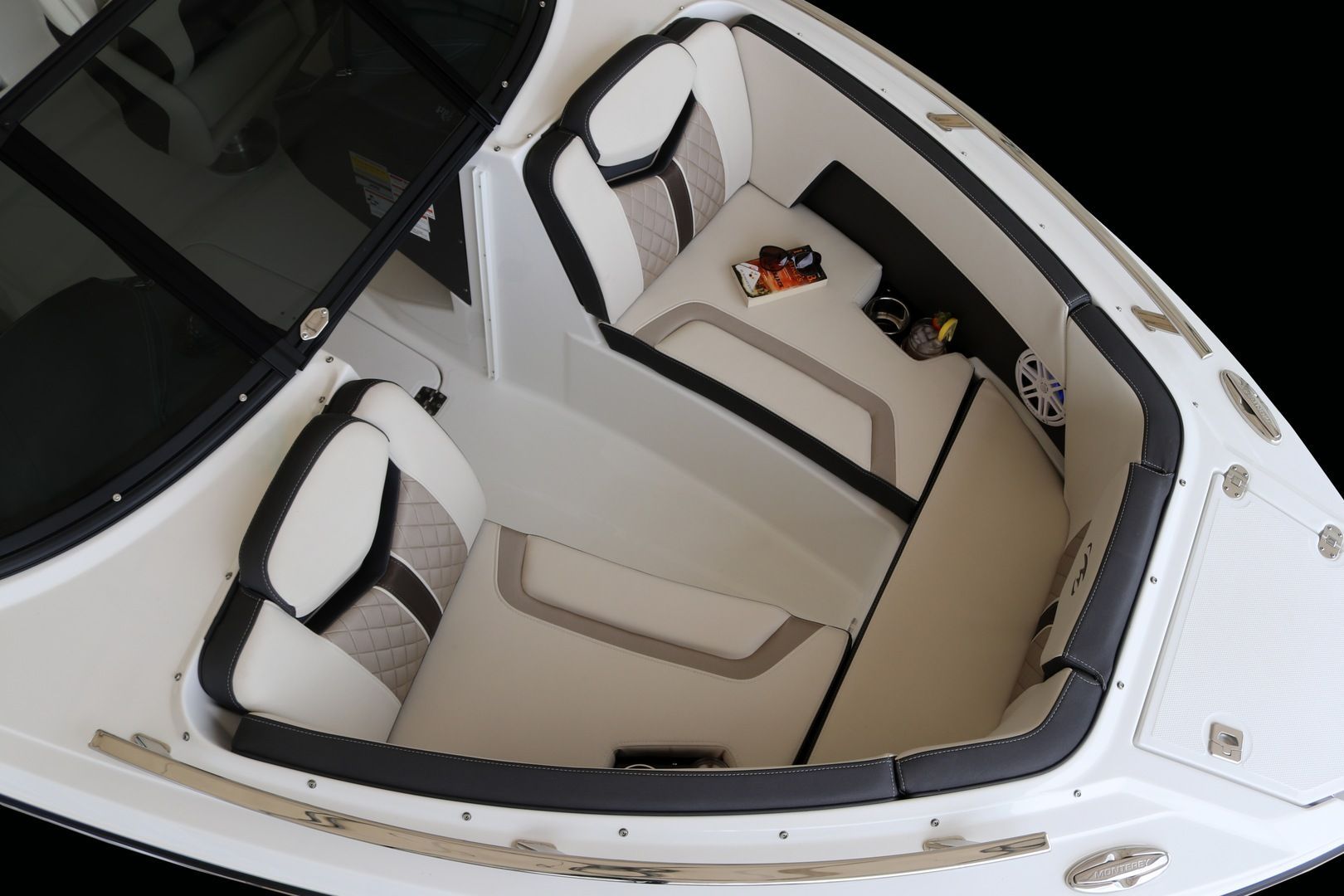 2020 Monterey 215 SS