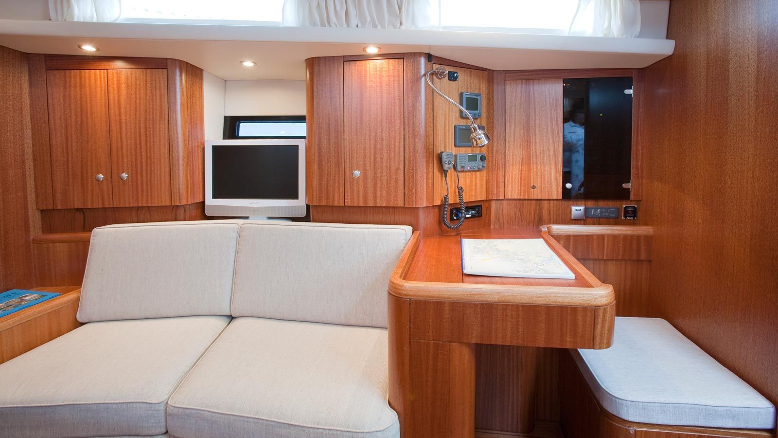 2009 Najad Yachts N410