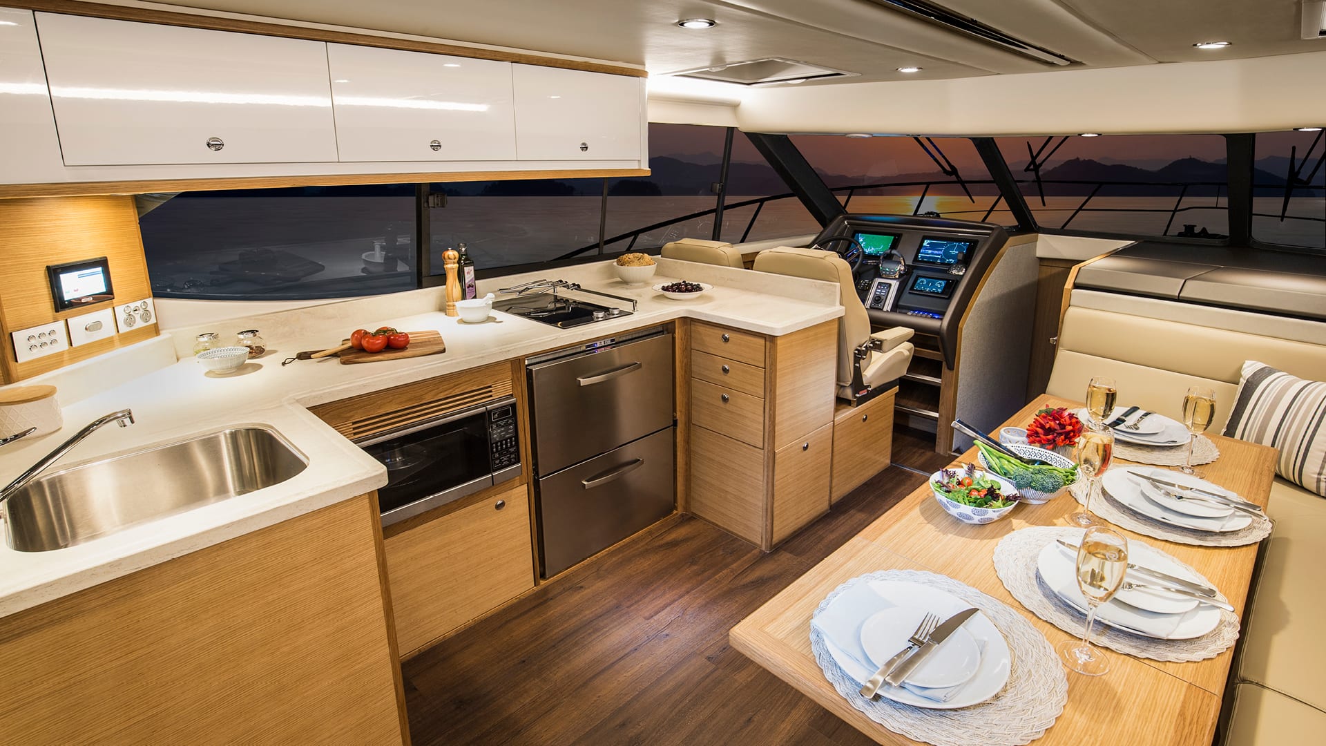 2022 Riviera 445 SUV