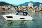 2015 Absolute Yachts 40 STL
