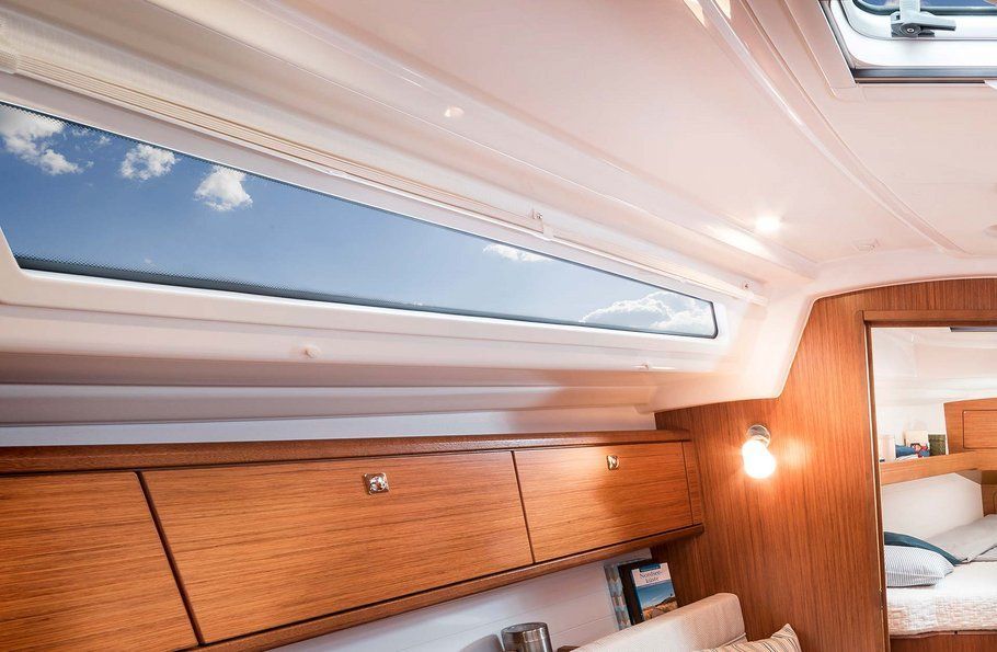 2013 Bavaria Yachts Cruiser 34