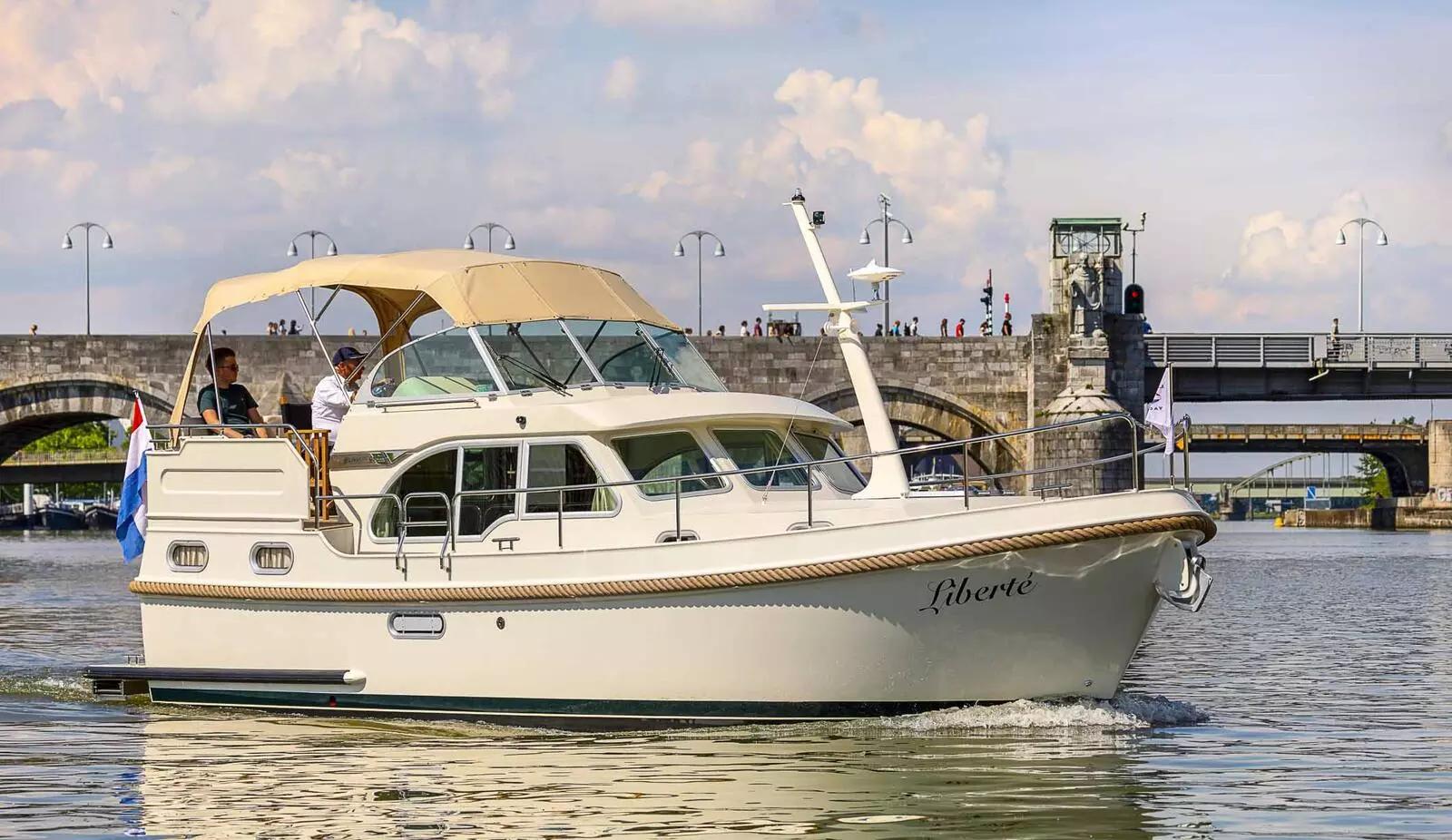 2018 Linssen Yachts Grand Sturdy 30.0 AC 