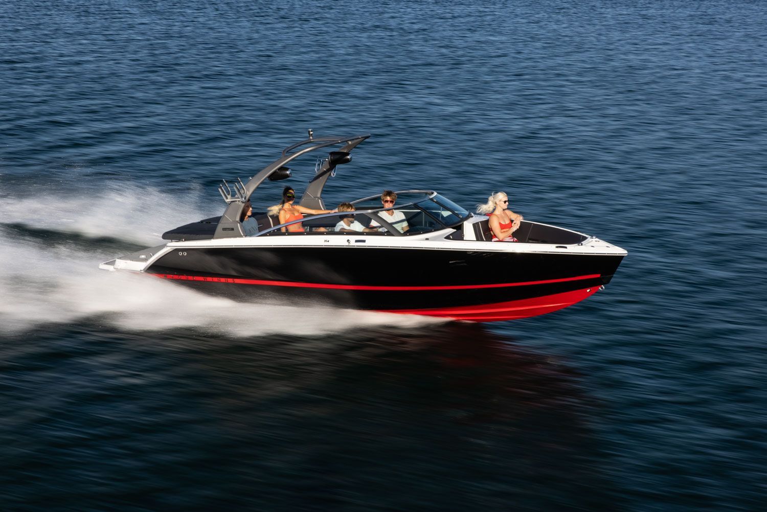 2023 Four Winns H4 Surf