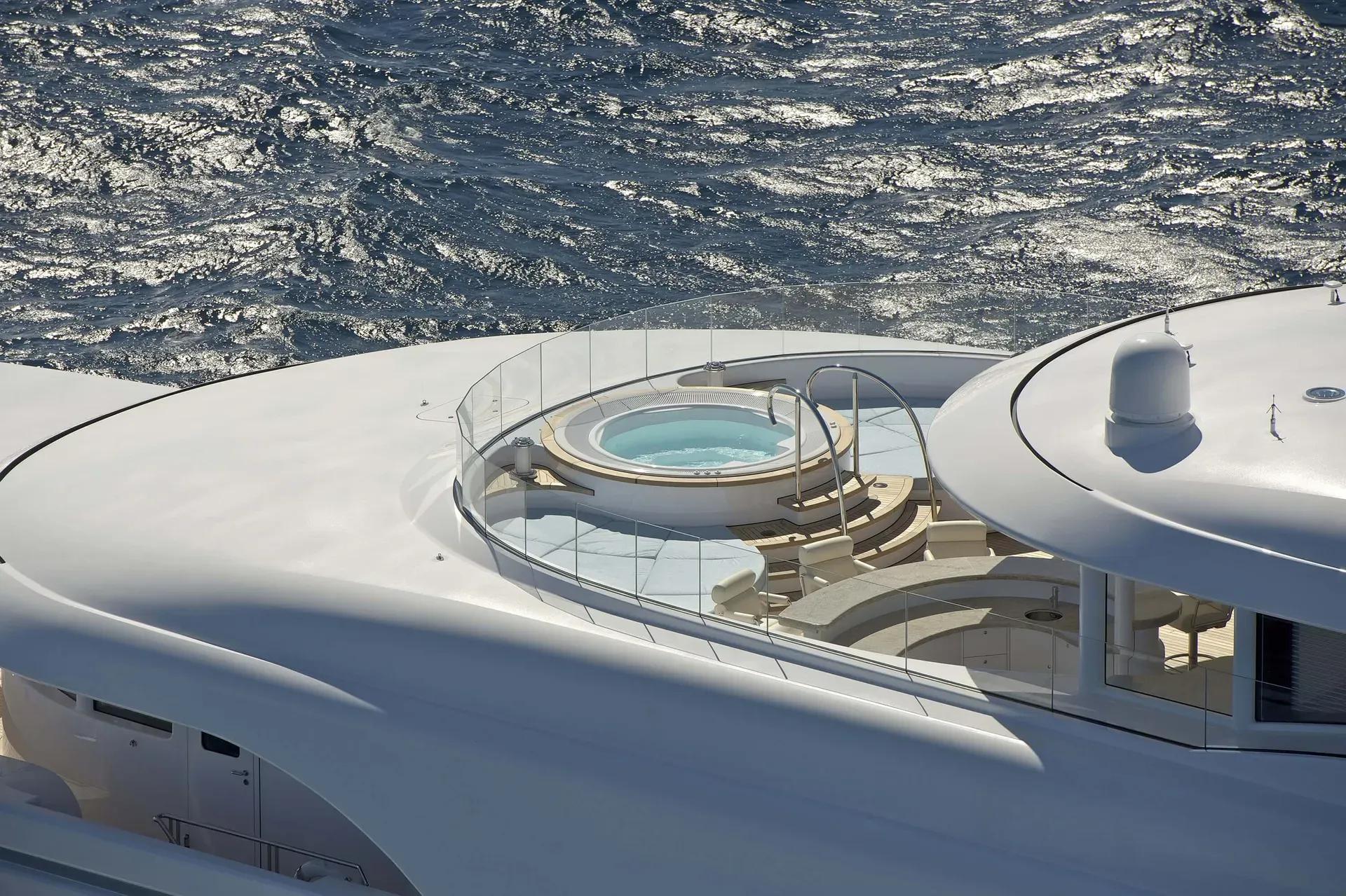 2009 Lurssen Yachts Bella Vita