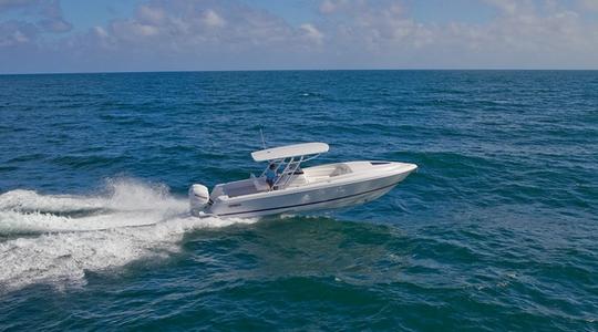 2022 Intrepid Powerboats 327 Valor