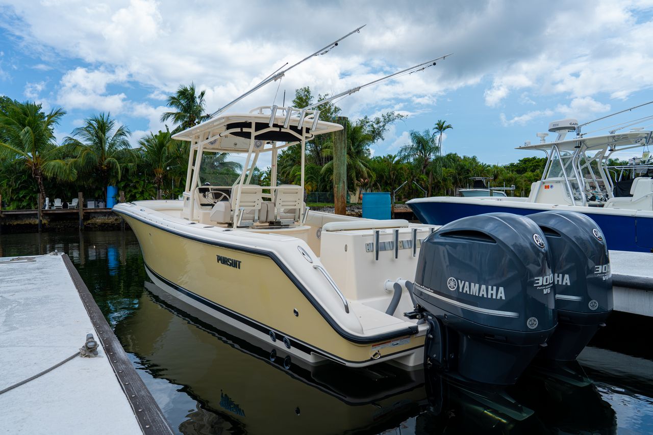 2012 Pursuit Boats 3100 Pursuit