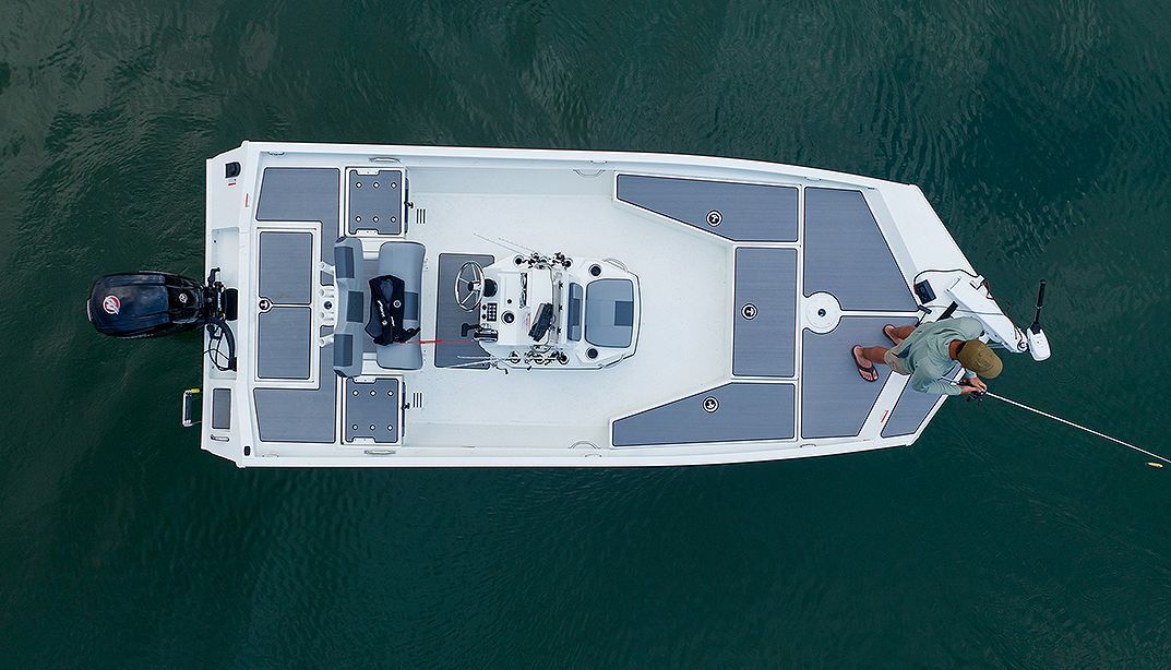 2021 Lowe Boats 20 Bay