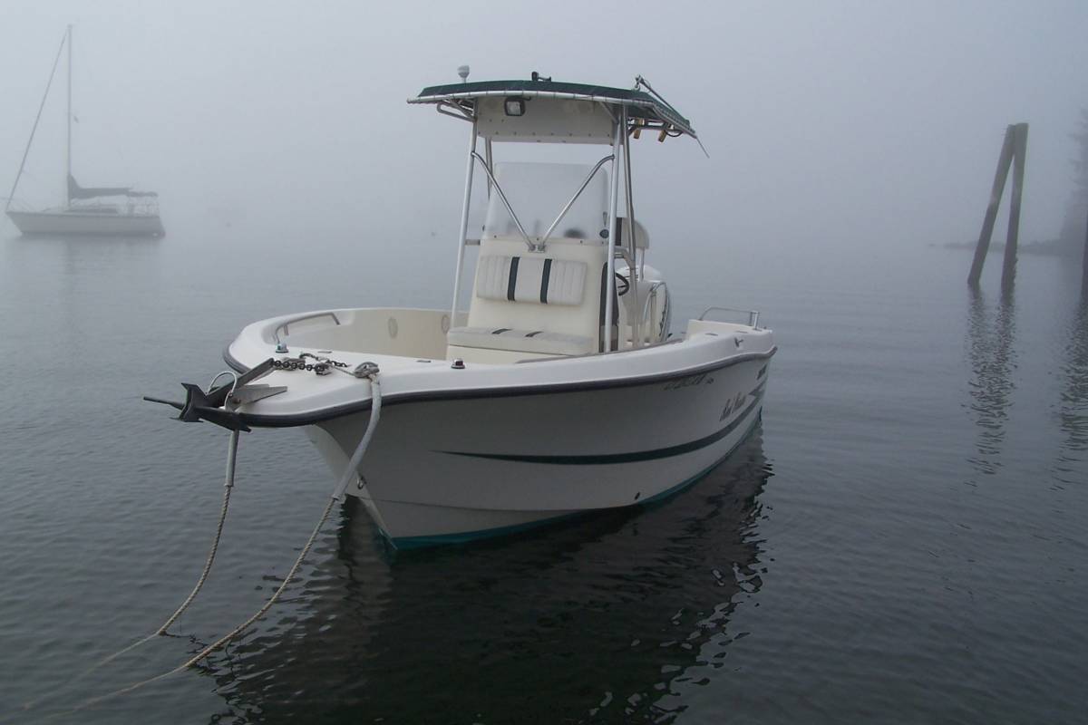 1998 HCB Yachts 2250 CC