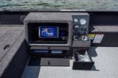 Crestliner 1850 Pro Tiller detail