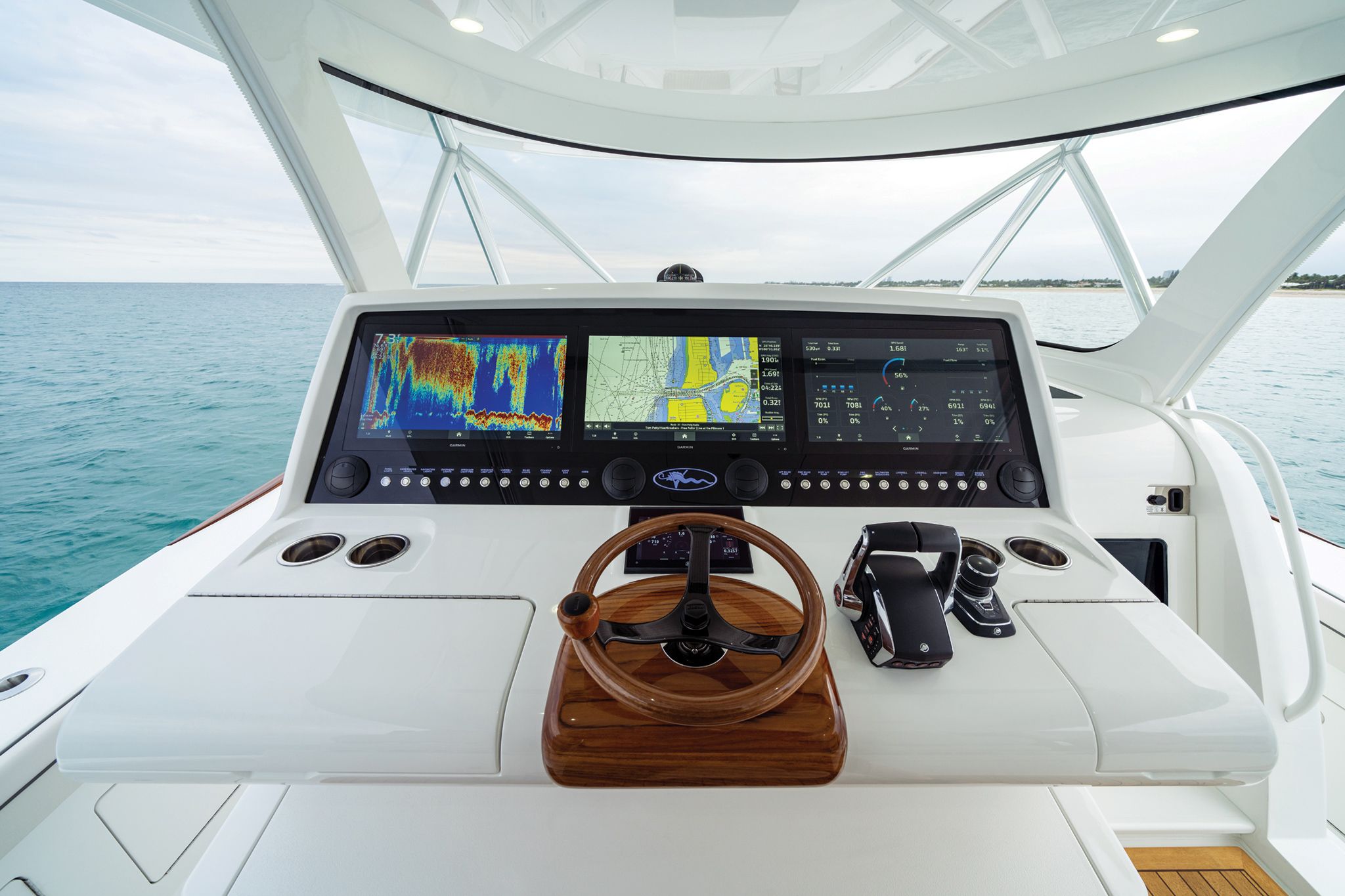 Valhalla Boatworks V-55 deck layout