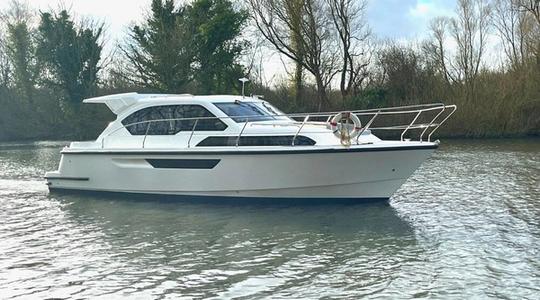 2020 Broom Boats Captain