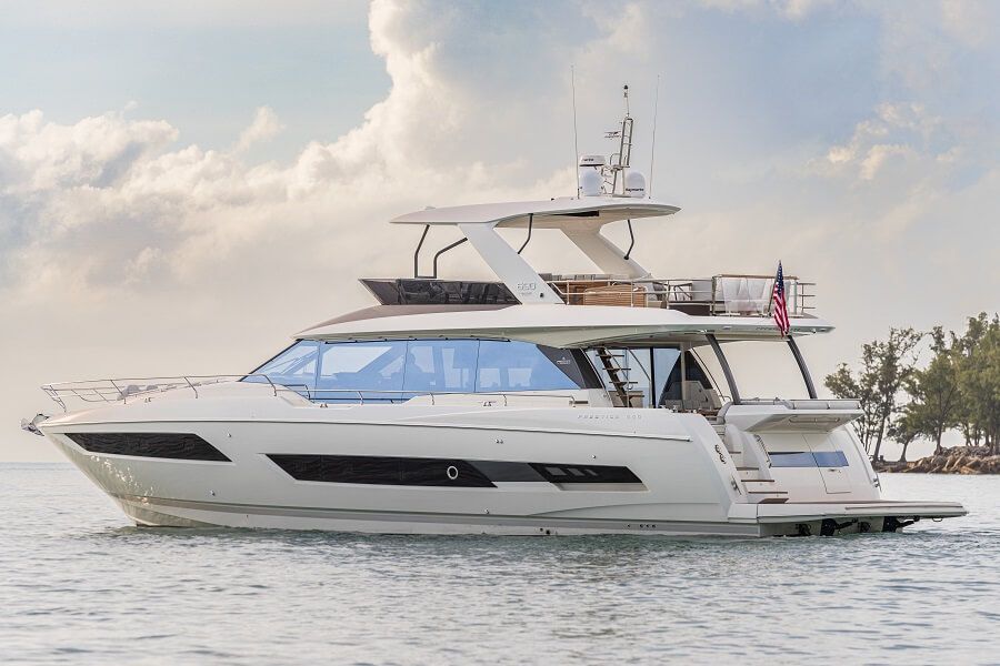 2021 Prestige Yachts PRESTIGE 690
