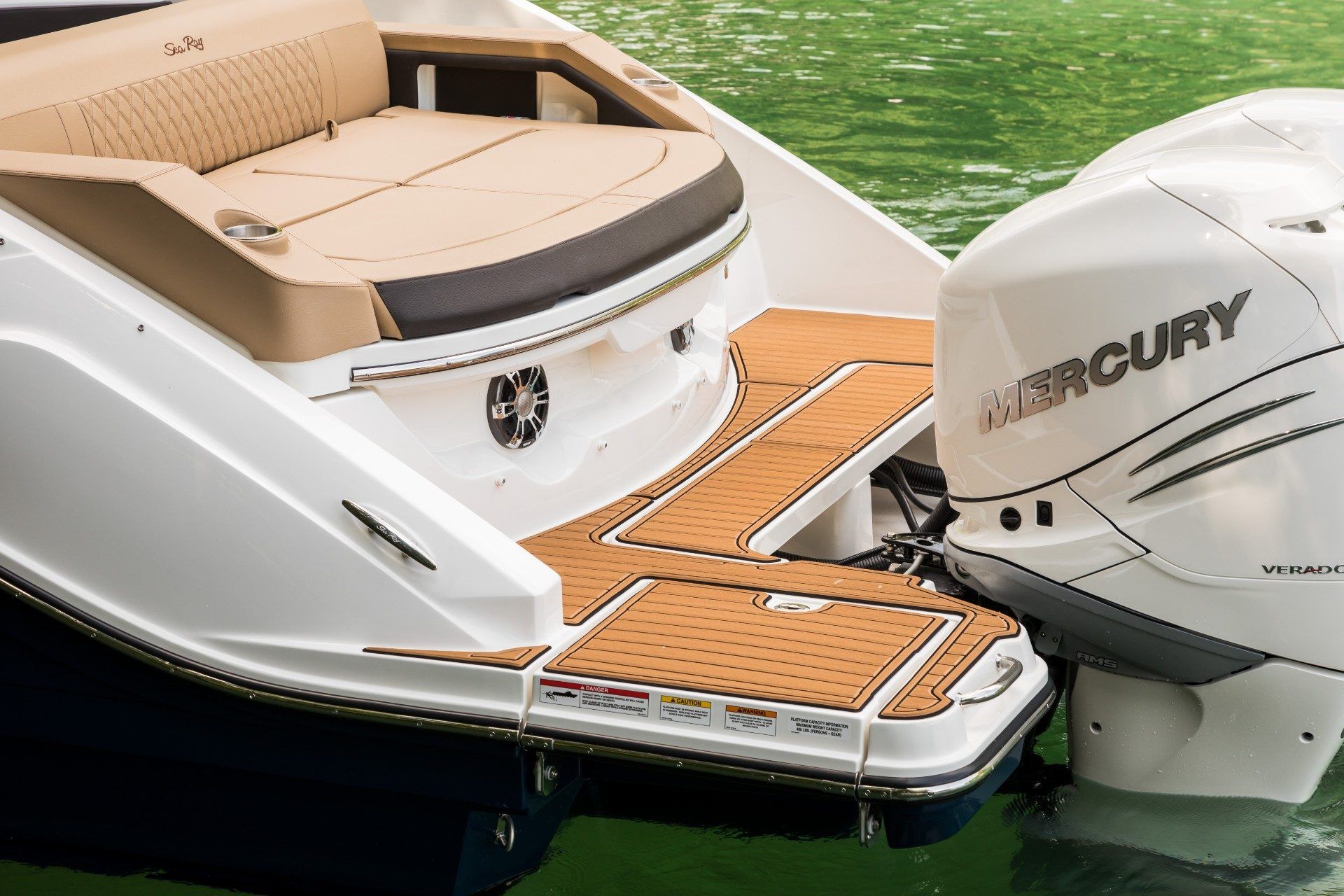 2023 Sea Ray SLX 310 Outboard