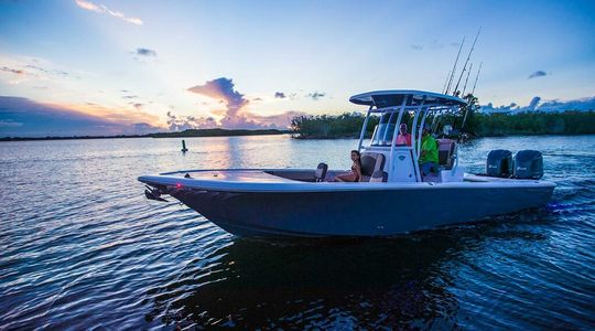 2018 Tidewater Boats 2700 Carolina Bay