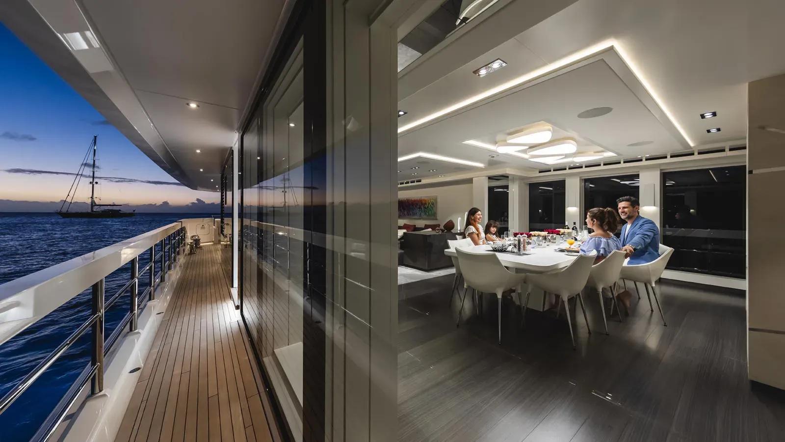 2017 Heesen Yachts Home